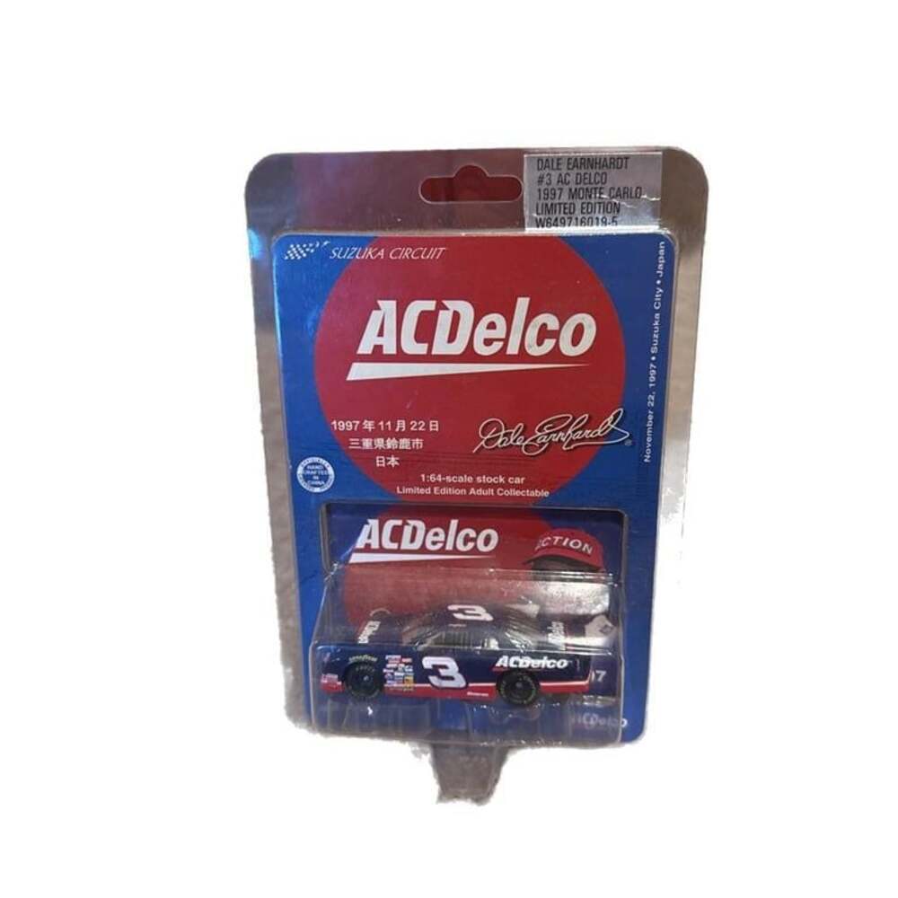 1997 DALE EARNHARDT #3 ACTION RACING COLLECTABLES ACDELCO MONTE CARLO 1:64 SCALE